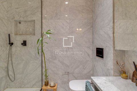 2 bedrooms apartment for sale in Barcelona, Catalonia, Spain № 8782 - photo 23