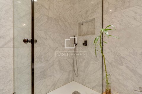 2 bedrooms apartment for sale in Barcelona, Catalonia, Spain № 8782 - photo 22