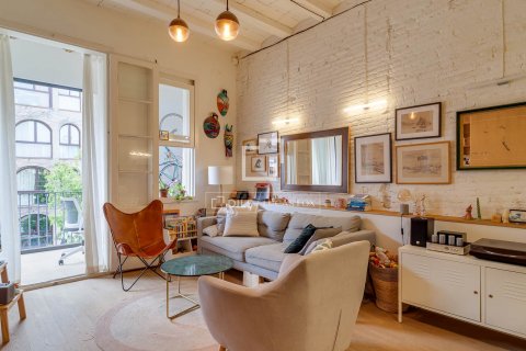 2 bedrooms apartment for sale in Barcelona, Catalonia, Spain № 8782 - photo 9