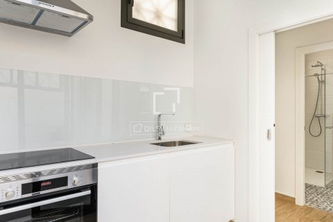 2 chambres apartment à vendre à Barcelona, Catalonia, Spain № 8783 - photo 4