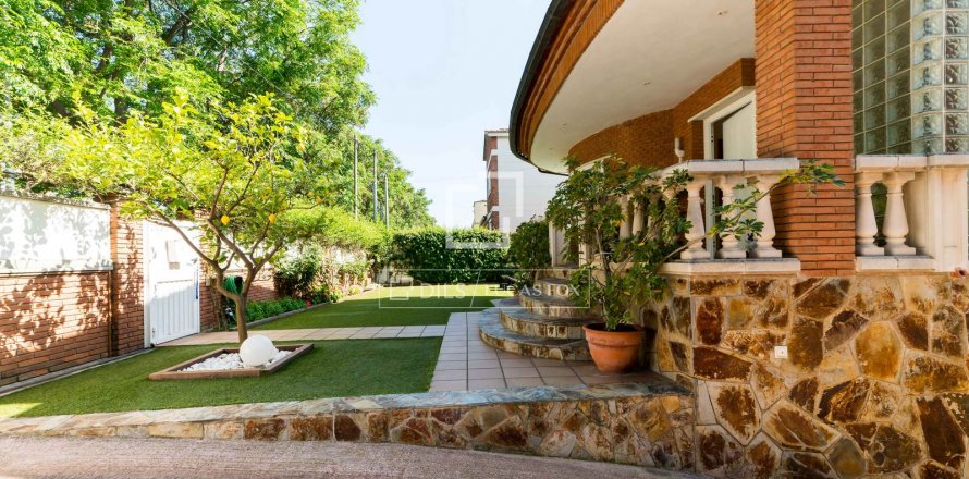 4 chambres villa à vendre à Viladecans, Barcelona, Catalonia, Spain № 8576