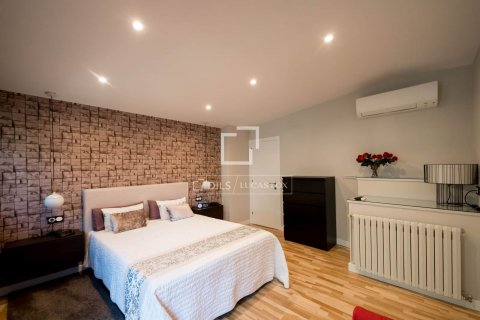 4 bedrooms villa for sale in Viladecans, Barcelona, Catalonia, Spain № 8576 - photo 12