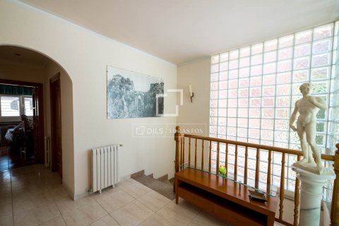 4 bedrooms villa for sale in Viladecans, Barcelona, Catalonia, Spain № 8576 - photo 27