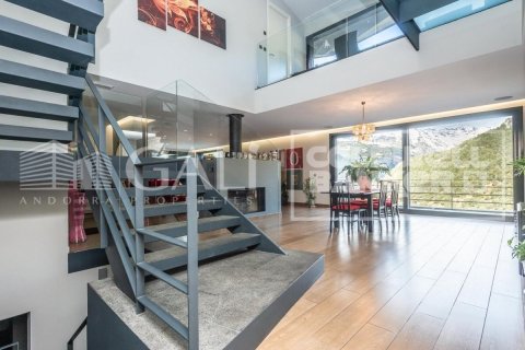 5 bedrooms villa for sale in Principado De Andorra (Ninguna Poblacion Tiene C.P.), Lleida, Catalonia, Spain № 6022