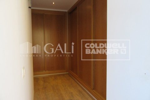 4 bedrooms villa for sale in Principado De Andorra (Ninguna Poblacion Tiene C.P.), Lleida, Catalonia, Spain № 6019 - photo 28