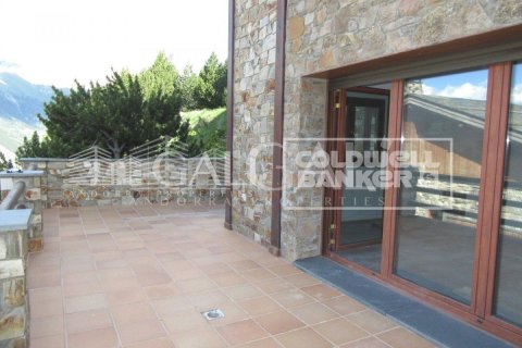 Сasa de 4 dormitorios en venta en Principado De Andorra (Ninguna Poblacion Tiene C.P.), Lérida, Cataluña, Spain № 6020 - foto 5