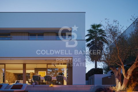 4 bedrooms house for sale in Sitges, Barcelona, Catalonia, Spain № 6023 - photo 11