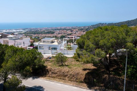 4 bedrooms villa for sale in Vilassar de Dalt, Barcelona, Catalonia, Spain № 3963 - photo 7
