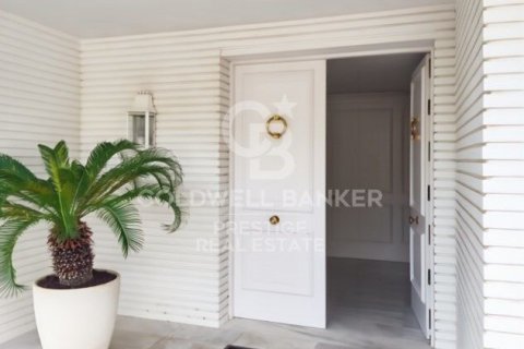 6 bedrooms villa for sale in Castelldefels, Barcelona, Catalonia, Spain № 5317 - photo 26