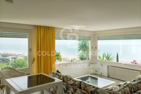 6 bedrooms villa for sale in Castelldefels, Barcelona, Catalonia, Spain № 5317 - photo 11