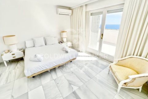 6 bedrooms villa for sale in Castelldefels, Barcelona, Catalonia, Spain № 5317 - photo 4