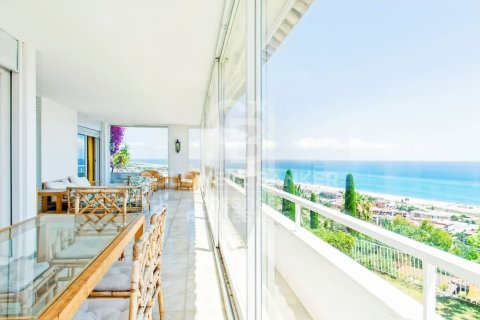 6 bedrooms villa for sale in Castelldefels, Barcelona, Catalonia, Spain № 5317 - photo 2