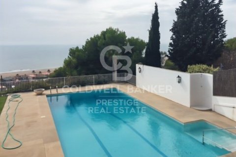 6 bedrooms villa for sale in Castelldefels, Barcelona, Catalonia, Spain № 5317 - photo 8