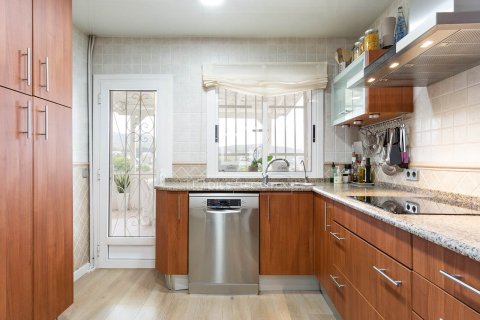 Купить виллу в Кастельдефельс, Испания с 4 спальни, 245м², № 4326 - фото 26