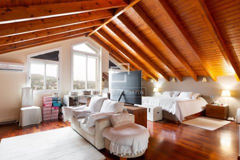 Купить виллу в Кастельдефельс, Испания с 4 спальни, 245м², № 4326 - фото 20