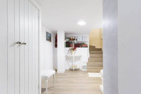 Купить виллу в Кастельдефельс, Испания с 4 спальни, 245м², № 4326 - фото 28