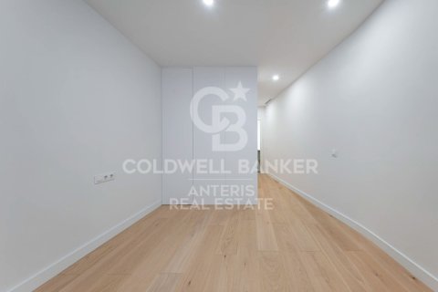 3 bedrooms apartment for sale in Barcelona, Catalonia, Spain № 7841 - photo 15