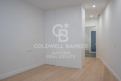 3 bedrooms apartment for sale in Barcelona, Catalonia, Spain № 7841 - photo 16