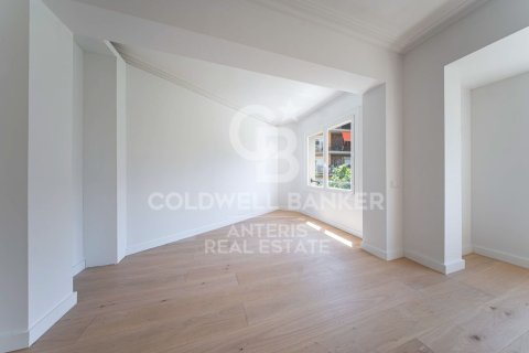 3 bedrooms apartment for sale in Barcelona, Catalonia, Spain № 7841 - photo 26