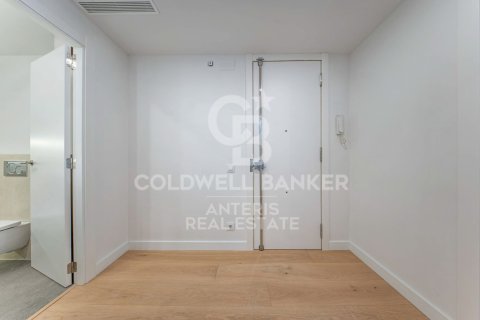 3 bedrooms apartment for sale in Barcelona, Catalonia, Spain № 7841 - photo 4