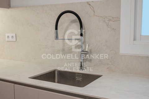 3 bedrooms apartment for sale in Barcelona, Catalonia, Spain № 7841 - photo 23