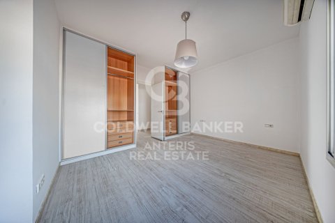 Ático de 2 dormitorios en venta en Barcelona, Cataluña, Spain № 7843 - foto 6