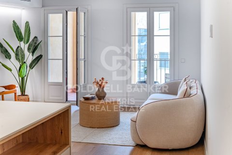 121 sq.m. apartment for sale in Barcelona, Catalonia, Spain № 7838 - photo 29