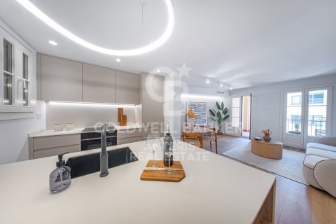 121 sq.m. apartment for sale in Barcelona, Catalonia, Spain № 7838