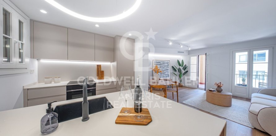 121 sq.m. apartment for sale in Barcelona, Catalonia, Spain № 7838
