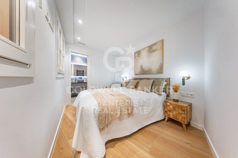 121 sq.m. apartment for sale in Barcelona, Catalonia, Spain № 7838 - photo 14