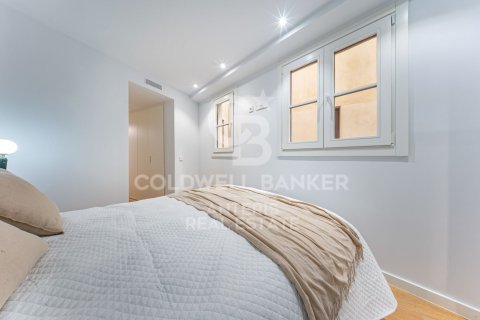 121 sq.m. apartment for sale in Barcelona, Catalonia, Spain № 7838 - photo 12
