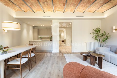203 sq.m. apartment for sale in Barcelona, Catalonia, Spain № 7844 - photo 23