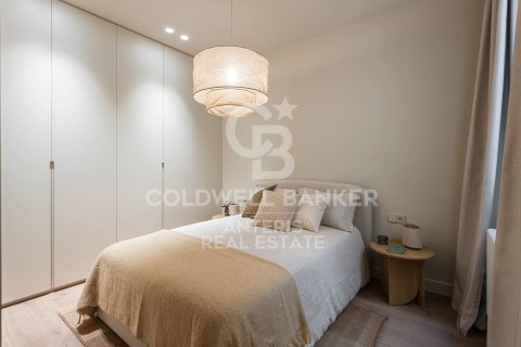 203 sq.m. apartment for sale in Barcelona, Catalonia, Spain № 7844 - photo 12