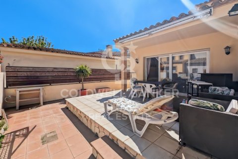 3 bedrooms house for sale in Pau, Girona, Catalonia, Spain № 7840 - photo 4