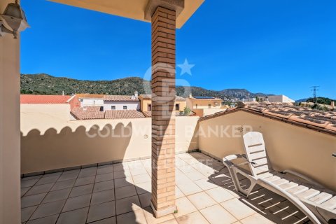 3 bedrooms house for sale in Pau, Girona, Catalonia, Spain № 7840 - photo 10
