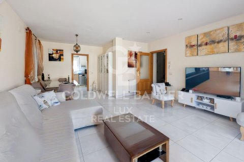 3 bedrooms house for sale in Pau, Girona, Catalonia, Spain № 7840 - photo 15