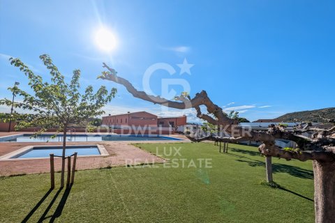 3 bedrooms house for sale in Pau, Girona, Catalonia, Spain № 7840 - photo 2