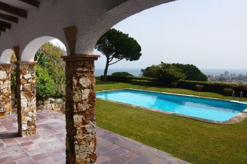 13 bedrooms house for sale in Platja D'aro, Girona, Catalonia, Spain № 1750 - photo 11
