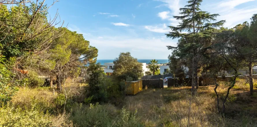 land plot for sale in Mataro, Barcelona, Catalonia, Spain № 1746