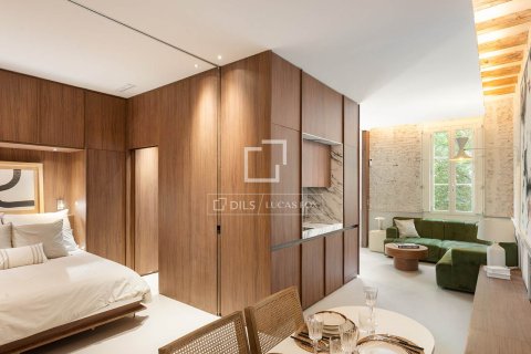 2 bedrooms apartment for sale in Barcelona, Catalonia, Spain № 4061 - photo 12