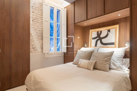 2 bedrooms apartment for sale in Barcelona, Catalonia, Spain № 4061 - photo 26