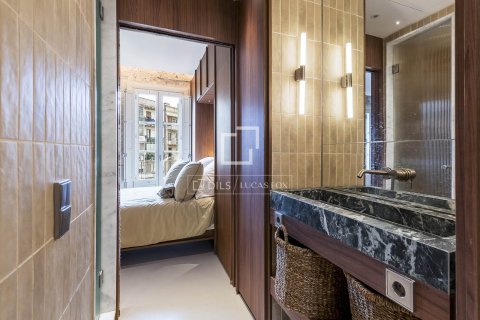 2 bedrooms penthouse for sale in Barcelona, Catalonia, Spain № 4063 - photo 29