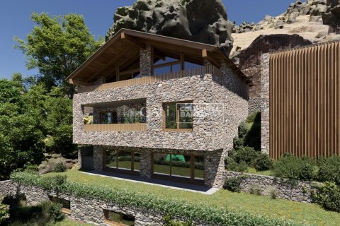Сasa de 4 dormitorios en venta en Principado De Andorra (Ninguna Poblacion Tiene C.P.), Lérida, Cataluña, Spain № 5635 - foto 14