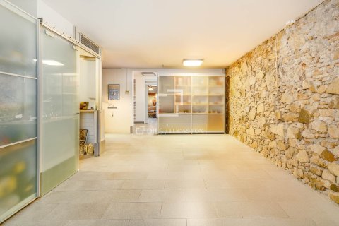2 bedrooms apartment for sale in Barcelona, Catalonia, Spain № 6424 - photo 22