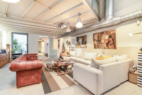2 bedrooms apartment for sale in Barcelona, Catalonia, Spain № 6424 - photo 3