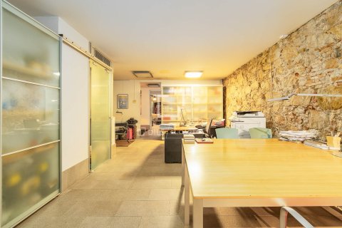2 bedrooms apartment for sale in Barcelona, Catalonia, Spain № 6424 - photo 12