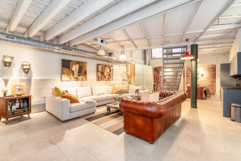2 bedrooms apartment for sale in Barcelona, Catalonia, Spain № 6424