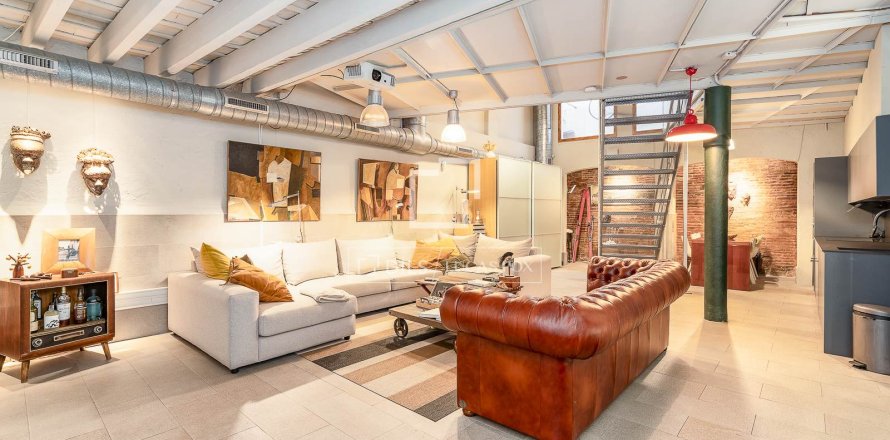 2 bedrooms apartment for sale in Barcelona, Catalonia, Spain № 6424