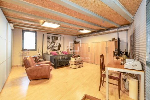 2 bedrooms apartment for sale in Barcelona, Catalonia, Spain № 6424 - photo 7