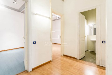 3 chambres apartment à vendre à Barcelona, Catalonia, Spain № 8955 - photo 2